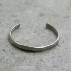 Armband Fasett matt stål