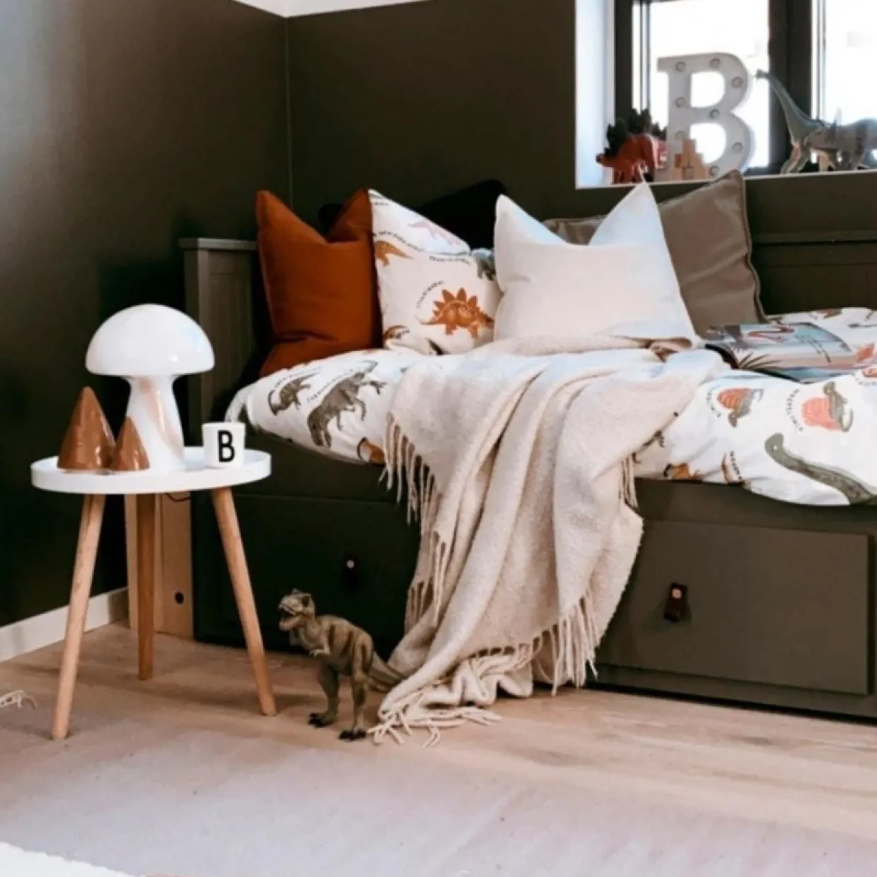 Bordslampa Fungo 22 Beige