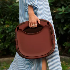 Bärbar barnstol Hannie Mahogany Red