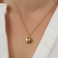 Halsband Hjärta medaljong guld