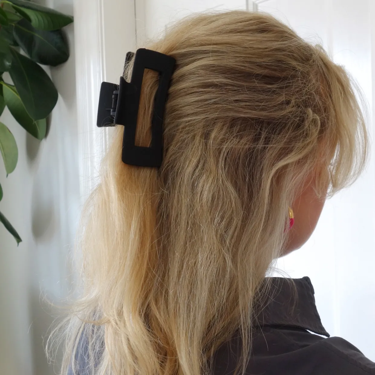 Hårklämma Jasmine Medium 10 cm Svart