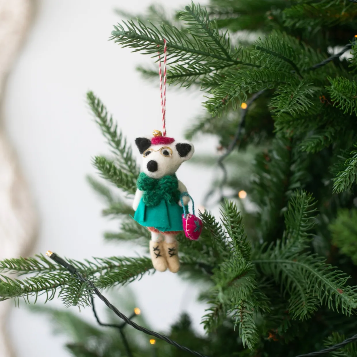 Julhänge Hund med Moonboots