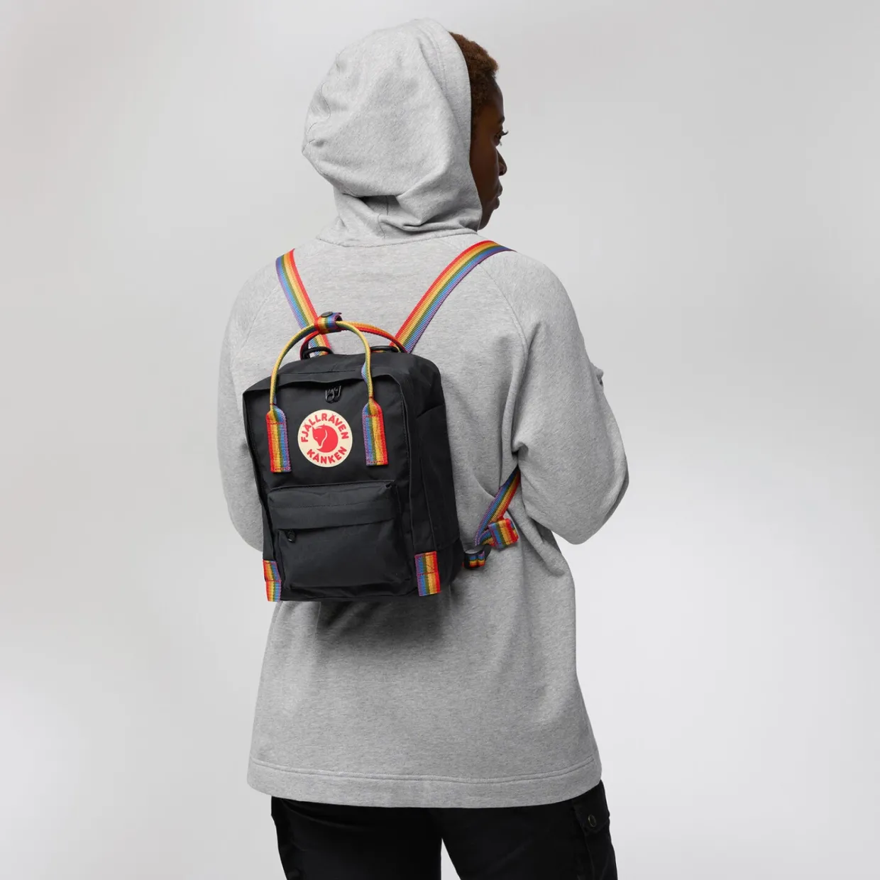 Kånken Mini Rainbow Black-Rainbow