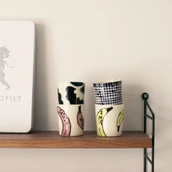 Kopp liten halvblomma svart/vit