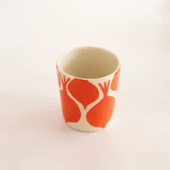 Kopp liten rödbetor röd