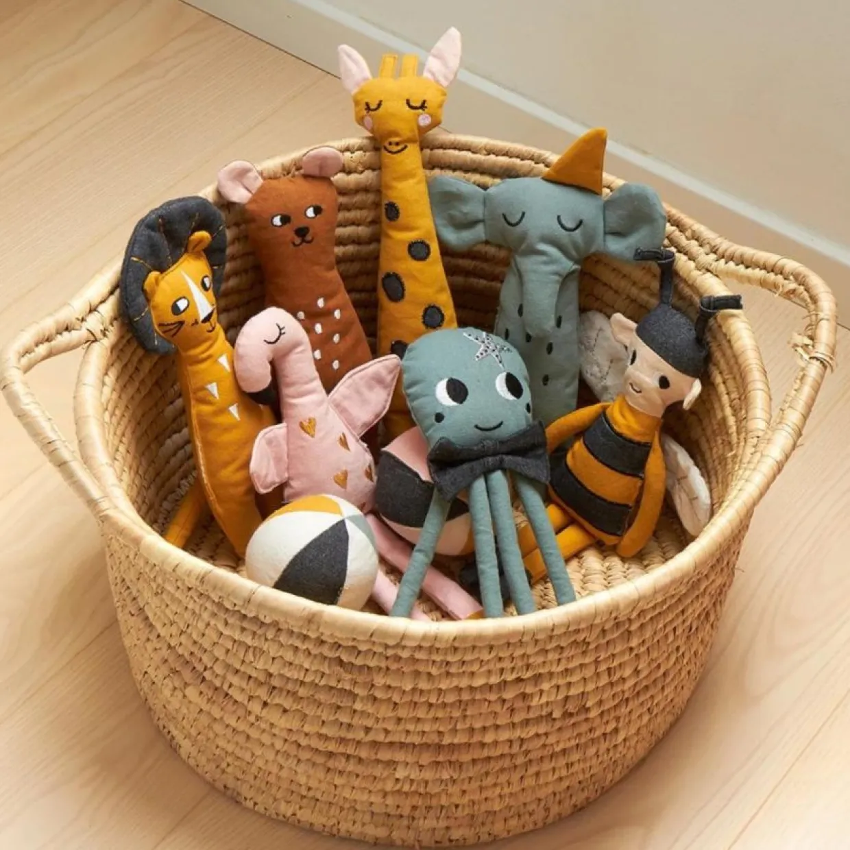 Kramdjur BEAR RAG DOLL