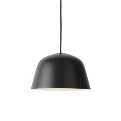 Lampa Ambit 25 svart