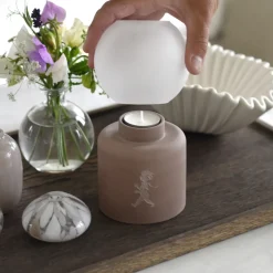 Ljuslykta Globe Brun