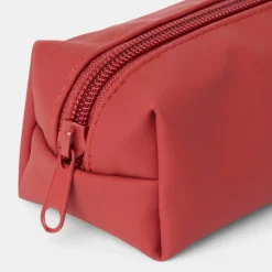 Pennfodral Mörkröd