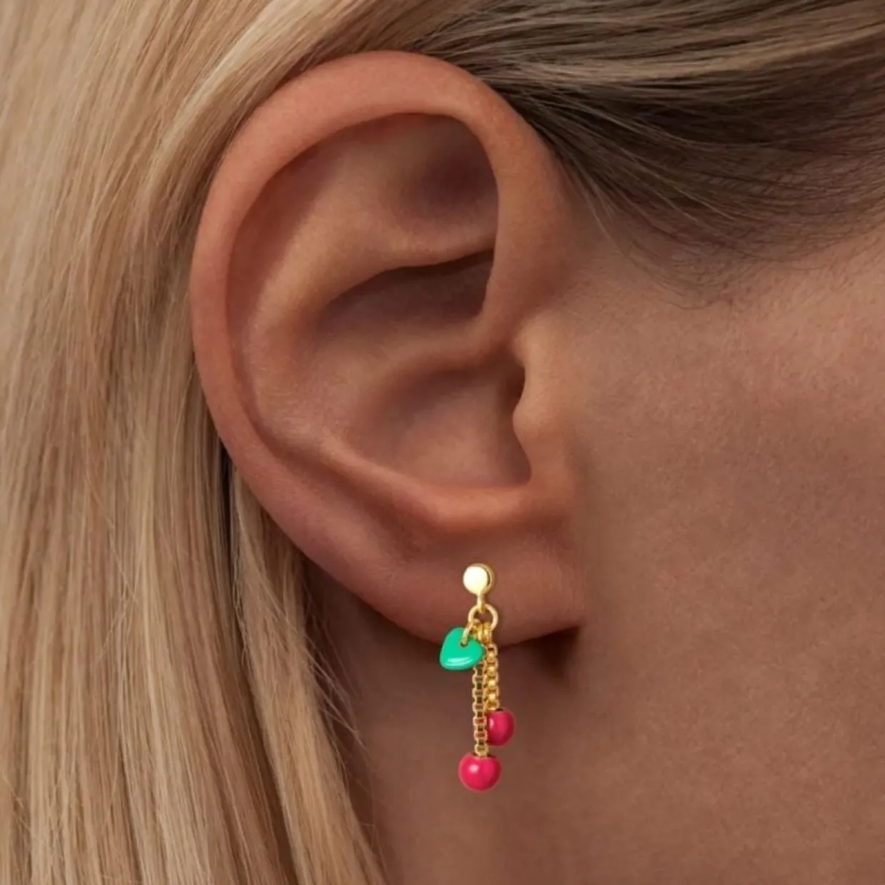 Örhänge Cherry 1 st guld