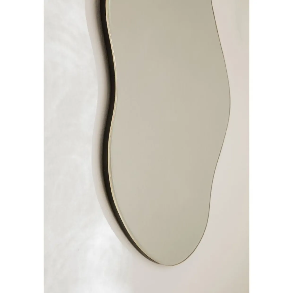 Spegel Pond Large Mässing