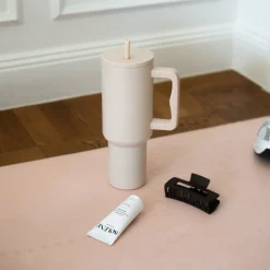 Termosmugg med handtag 1,18 L beige